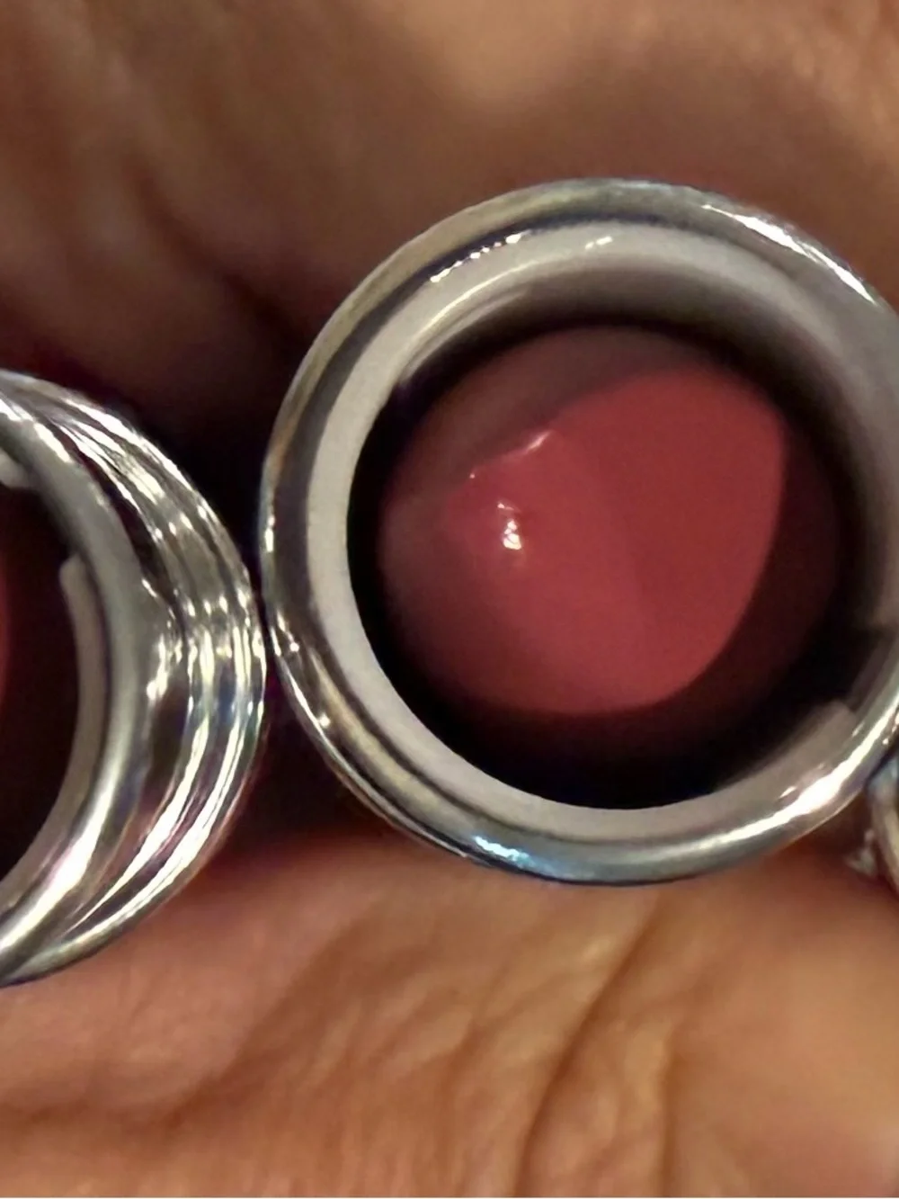 Clinique lipstick #14 Plum Pop' brand new/3 pieces